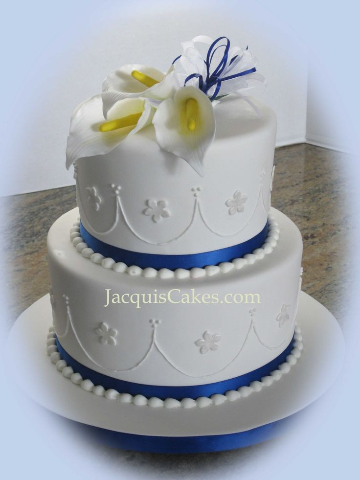 Small 2 Tier Wedding Cakes
 small wedding cakes pictures