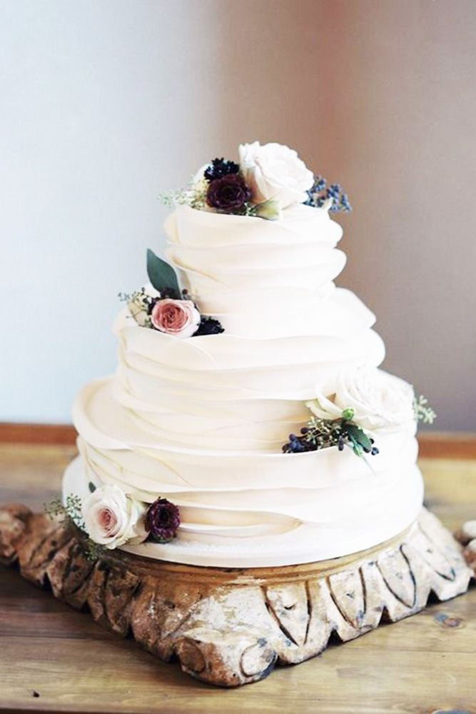 Small Elegant Wedding Cakes
 Best 25 Small elegant wedding ideas on Pinterest