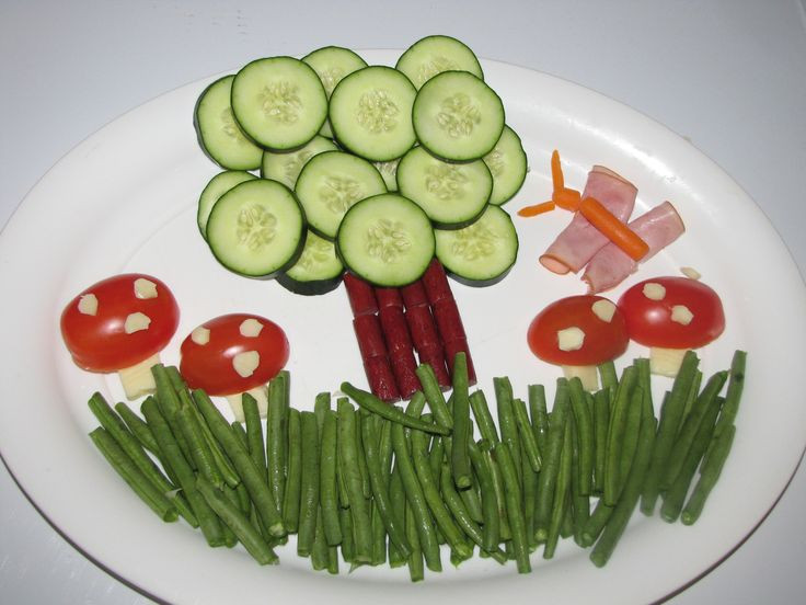 Small Healthy Snacks
 Kids healthy snack plate 2 cucumbers and small jerkey