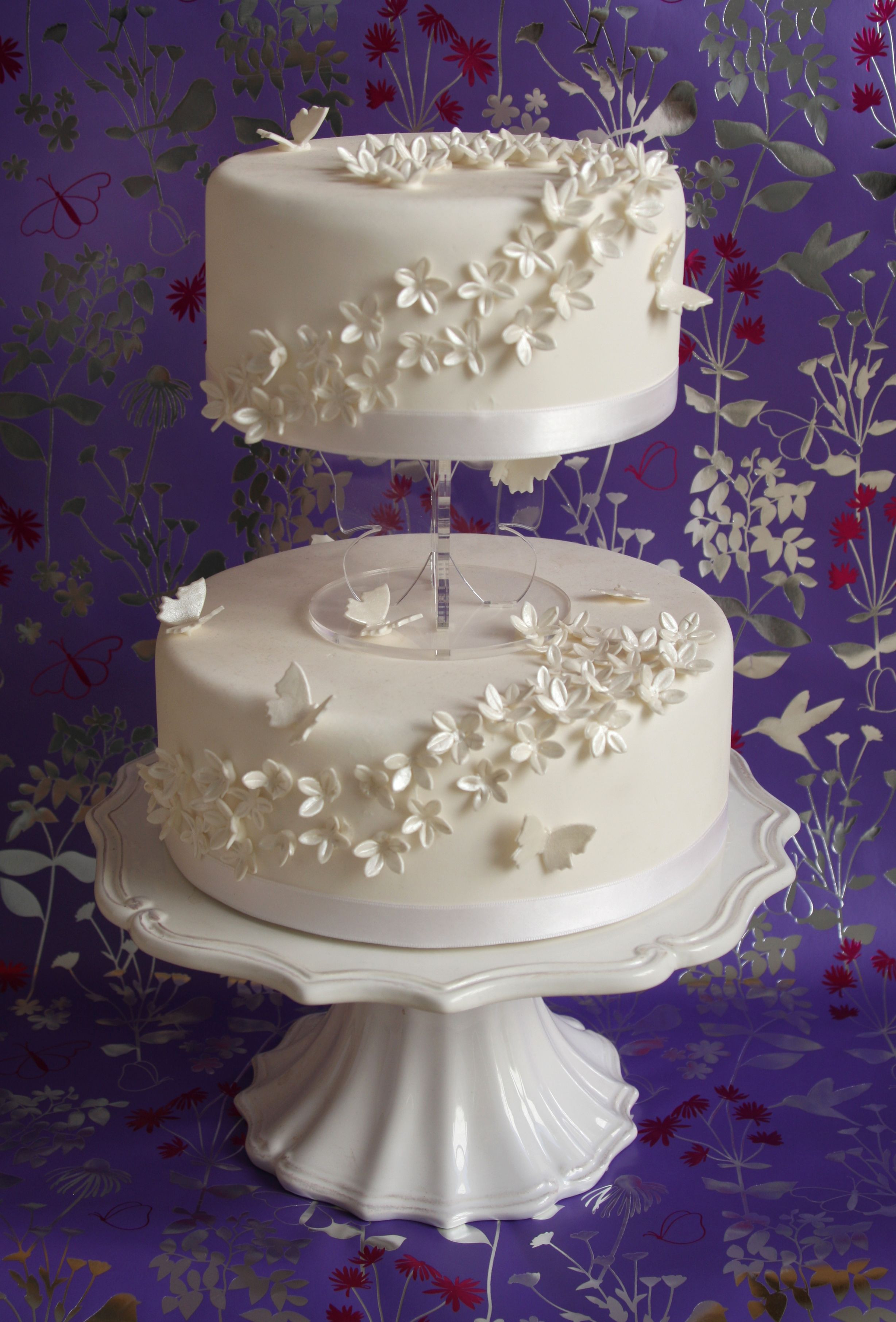 Small Two Tier Wedding Cakes
 Small Two Tier Wedding Cakes