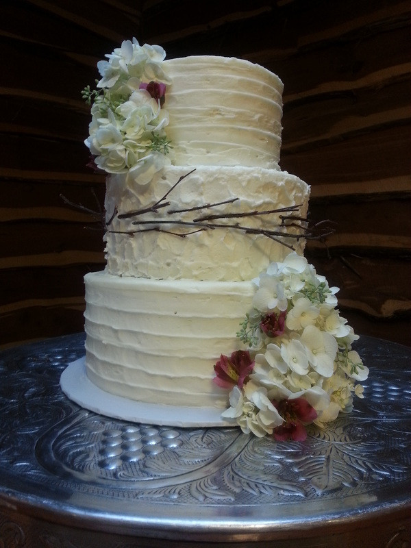 Small Wedding Cakes Pictures
 Small Wedding Cakes Kayla Knight Cakes