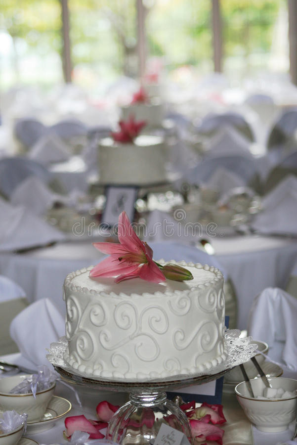 Small Wedding Cakes Prices
 Small Wedding Cakes All In A Row Stock Image of
