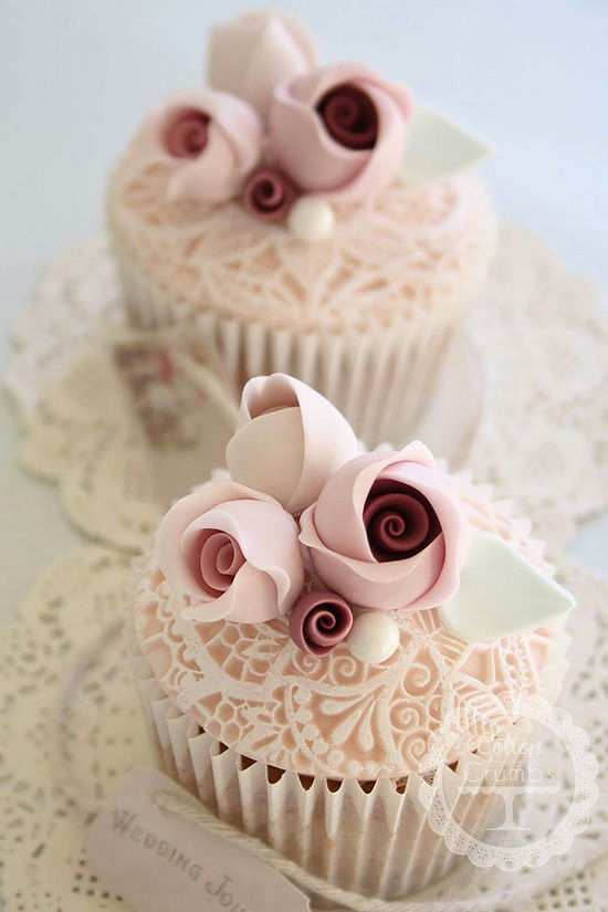 Small Wedding Cakes With Cupcakes
 25 Delicious Wedding Cupcakes Ideas We Love