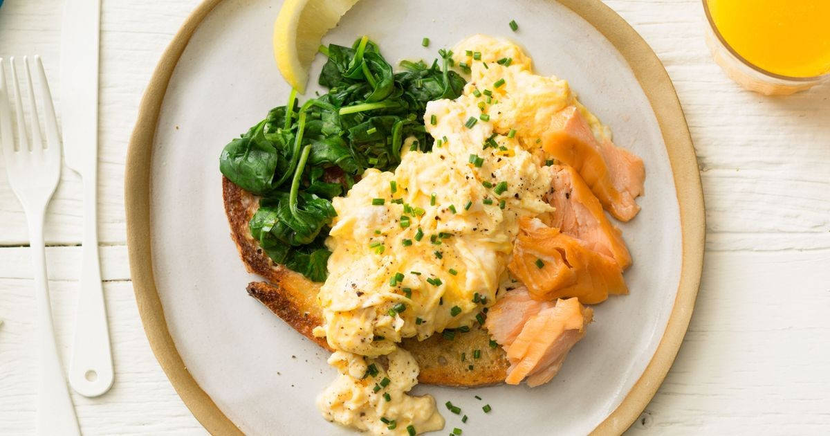 Smoked Salmon Breakfast Recipes Healthy
 Hot smoked salmon scrambled eggs