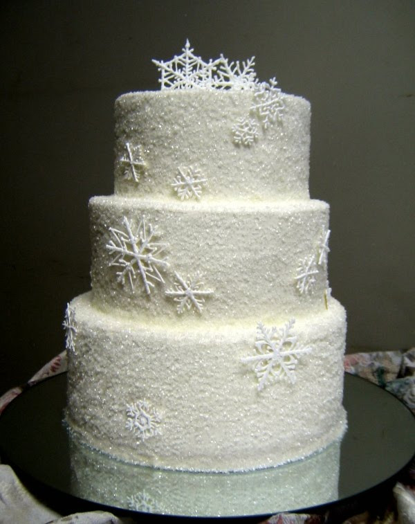 Snowflakes Wedding Cakes
 Winter Wedding Cake Ideas