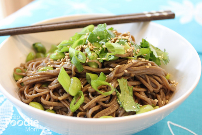 Soba Noodles Healthy
 Soba Noodles with Edamame and Green ions for a Healthy