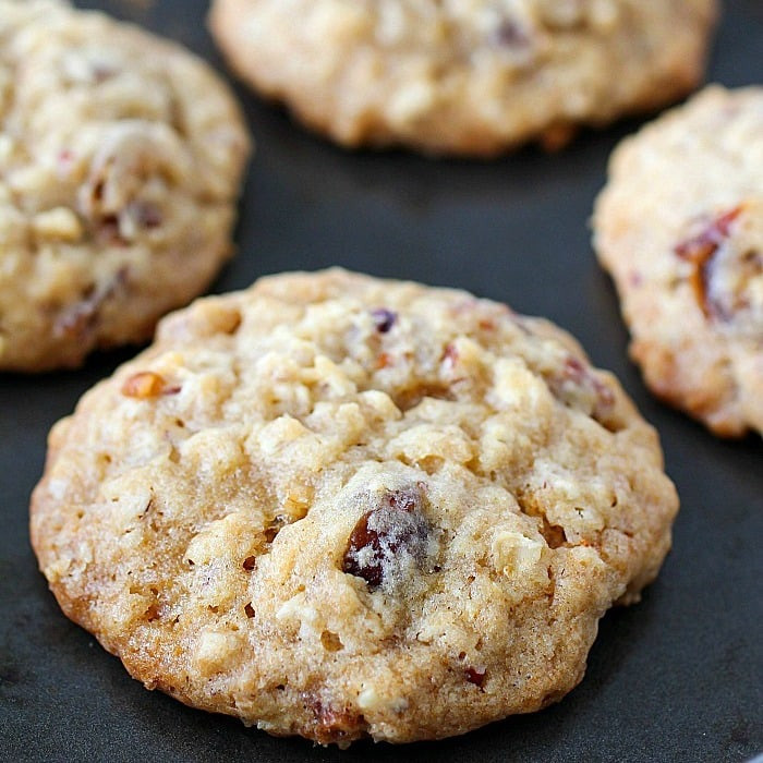 Soft Oatmeal Cookies Healthy
 Soft & Chewy Oatmeal Date Cookies Yummy Healthy Easy