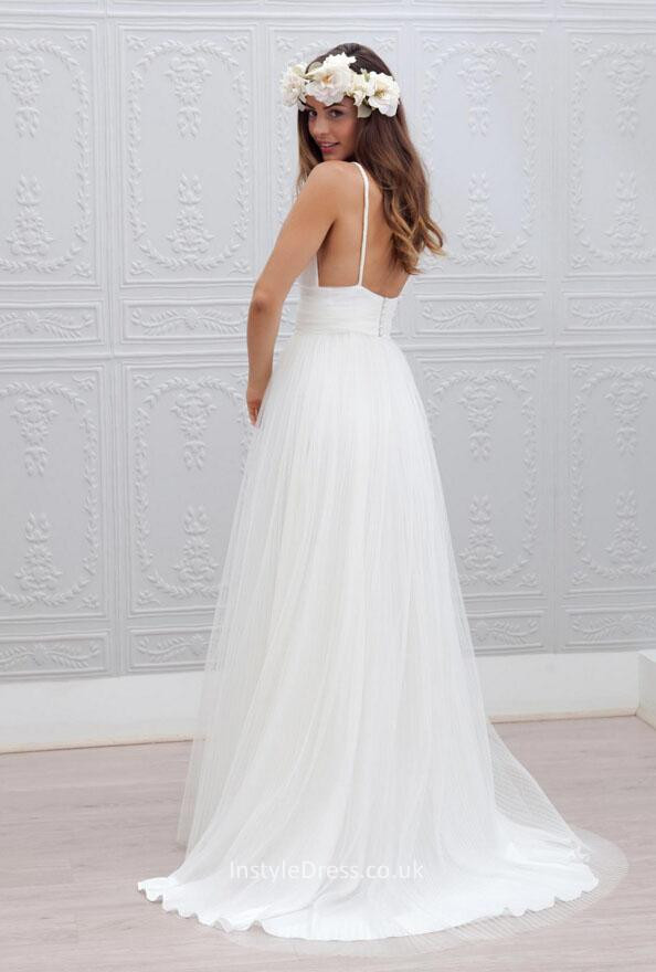 Spaghetti Strap Tulle Wedding Dress
 Sleeveless Open Back Ivory A line Tulle Floor Length Beach