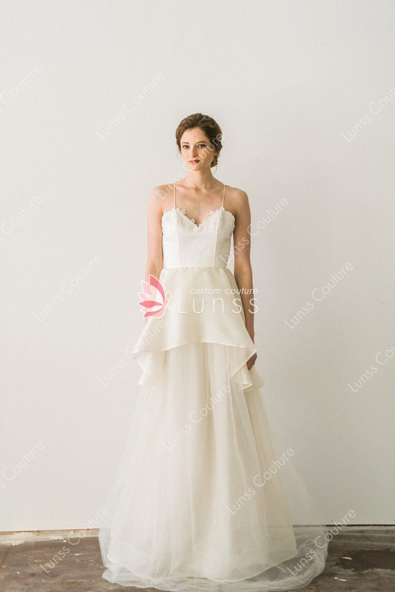 Spaghetti Strap Tulle Wedding Dress
 Spaghetti Straps A line Summer Silk Organza and Tulle