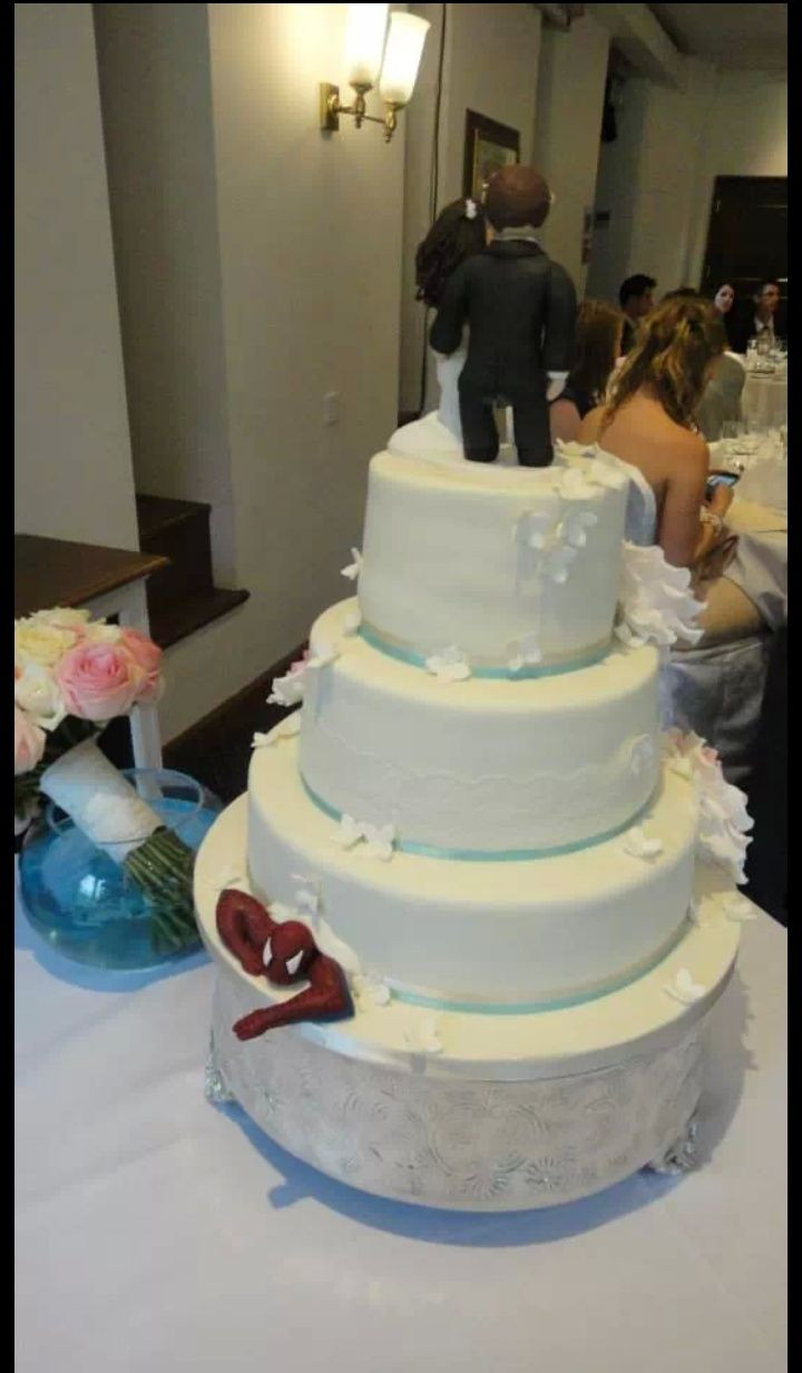 Spiderman Wedding Cakes
 15 best Hidden Spider Man Wedding Cakes images on