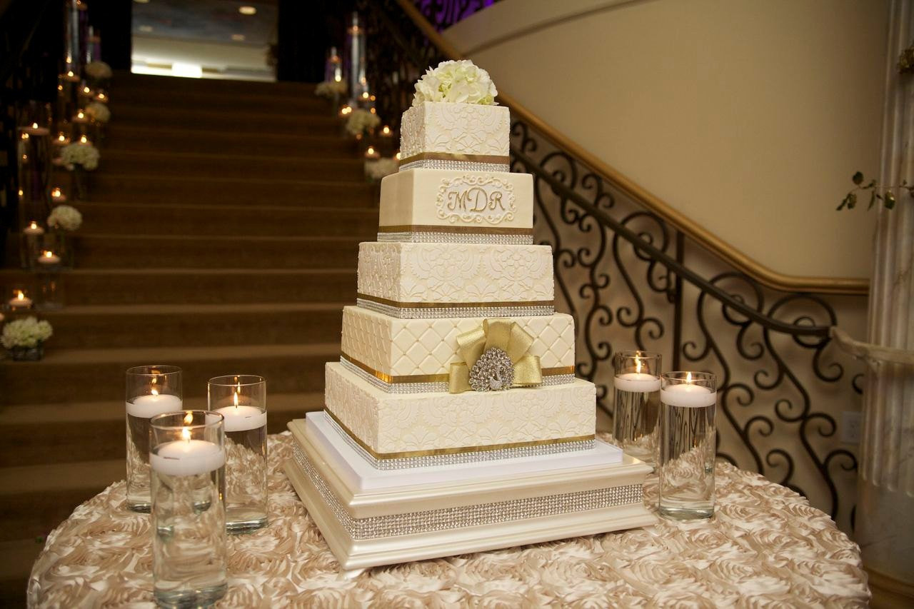 Square Cake Stand For Wedding Cakes
 18 inch Square Cake Stand with Ivory Pearl Finish and Diamond