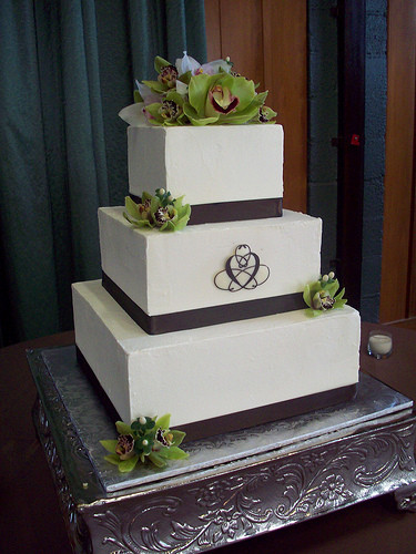 Square Tiered Wedding Cakes
 3 Tier square wedding cakes white style Wedding Ideas