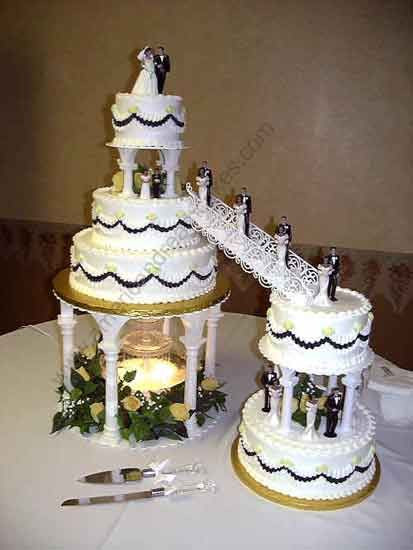 Staircase Wedding Cakes
 Wedding Cakes With Fountains And Stairs