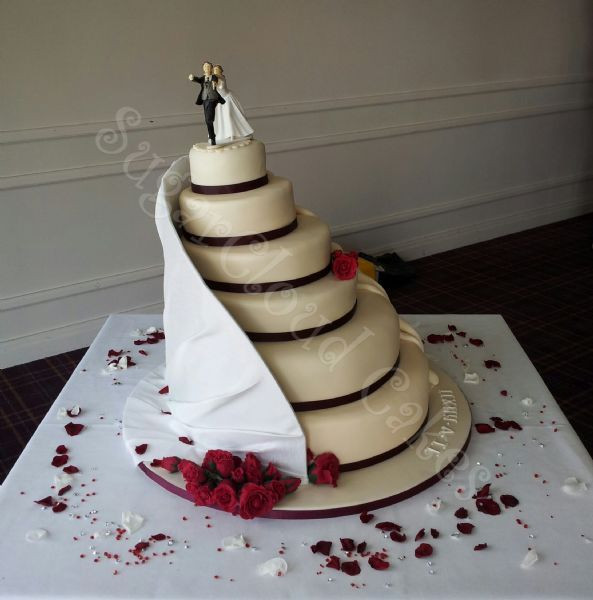 Staircase Wedding Cakes
 Sugar Cloud Cakes Cake Designer in Haslington Crewe UK