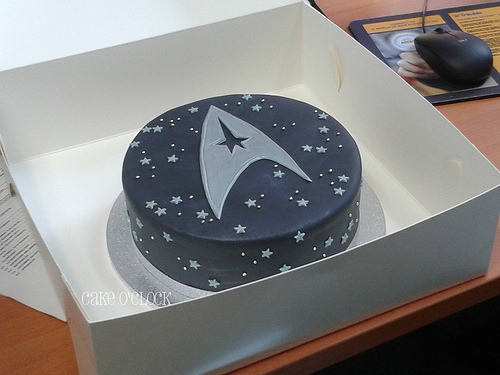 Star Trek Wedding Cakes
 Notorious cupcakes star trek cake