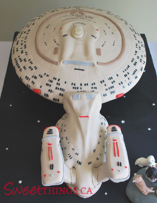 Star Trek Wedding Cakes
 SweetThings Star Trek Cake Starship Enterprise Cake