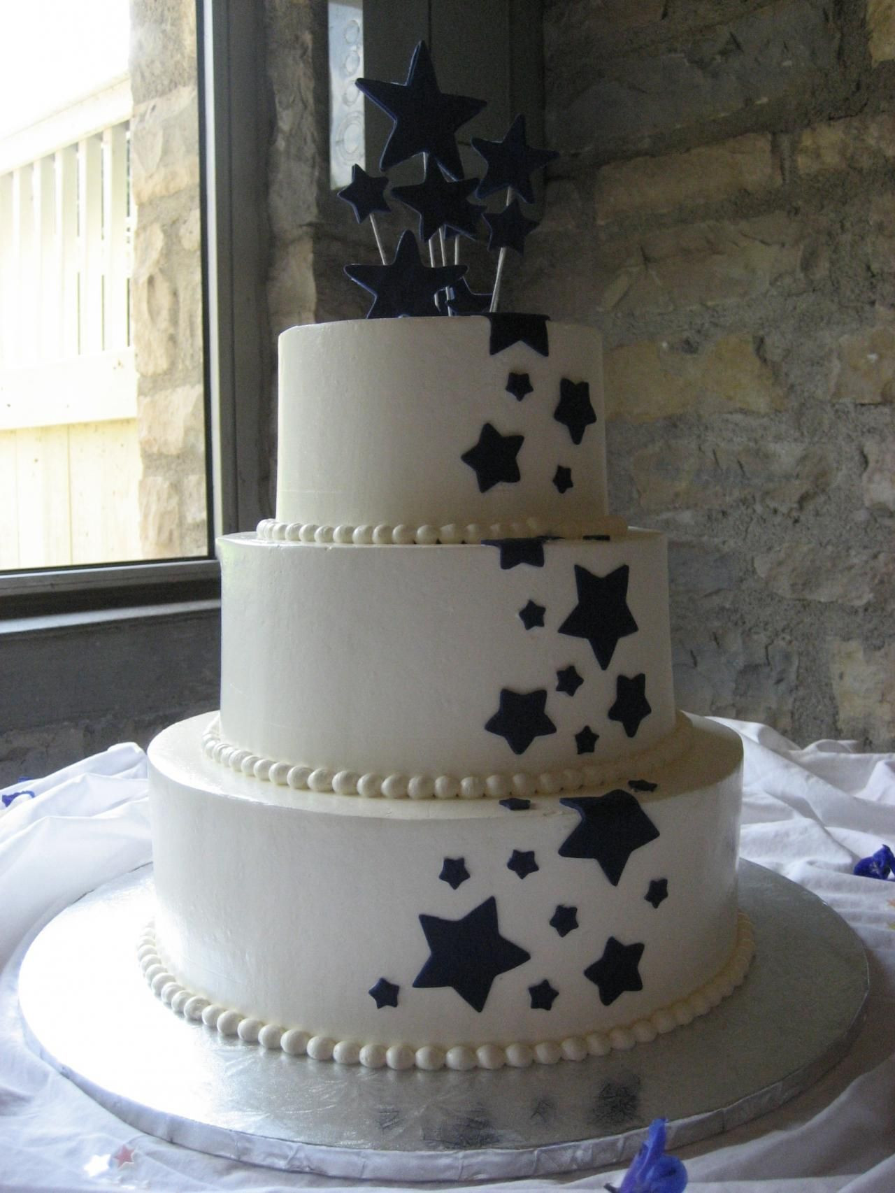 Star Wedding Cakes
 Weddings Are Fun Blog A Star Themed Wedding