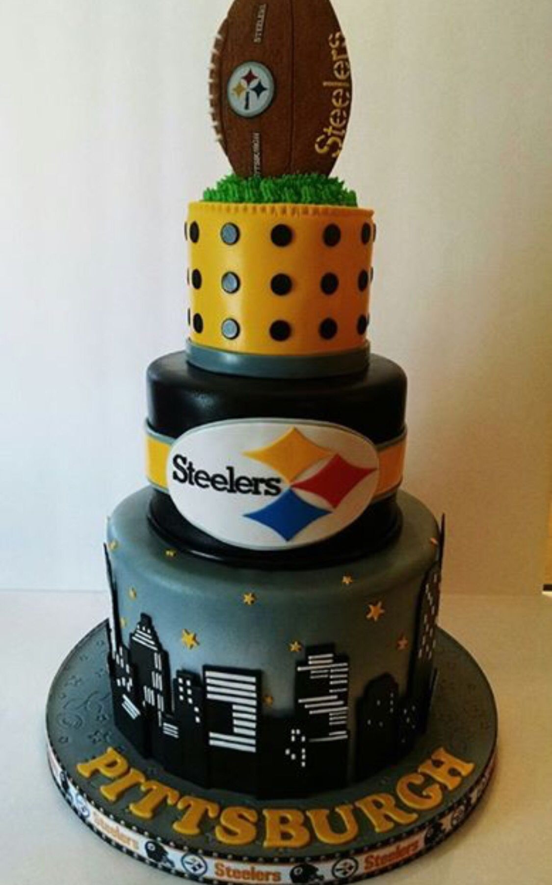 Steeler Wedding Cakes
 Steelers cake Cakes Pinterest