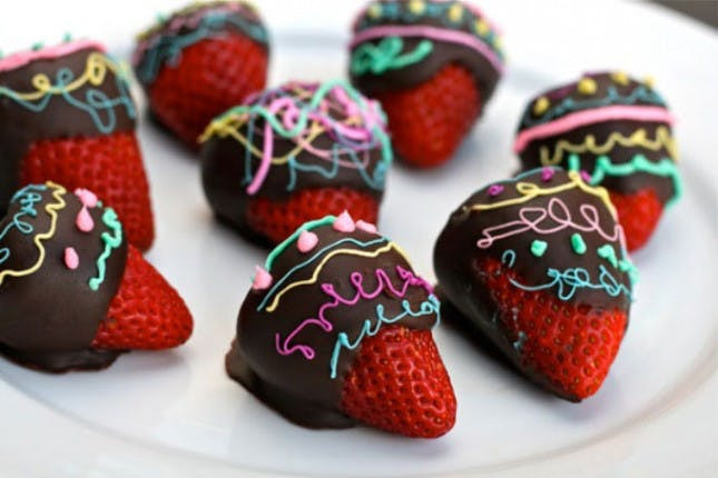 Strawberry Easter Desserts
 20 Easy Ideas for Easter Cakes Cookies and More