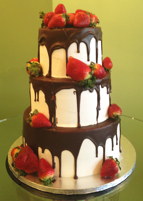 Strawberry Filling For Wedding Cake
 Chocolate Covered Strawberry Wedding Cake – Classy Girl