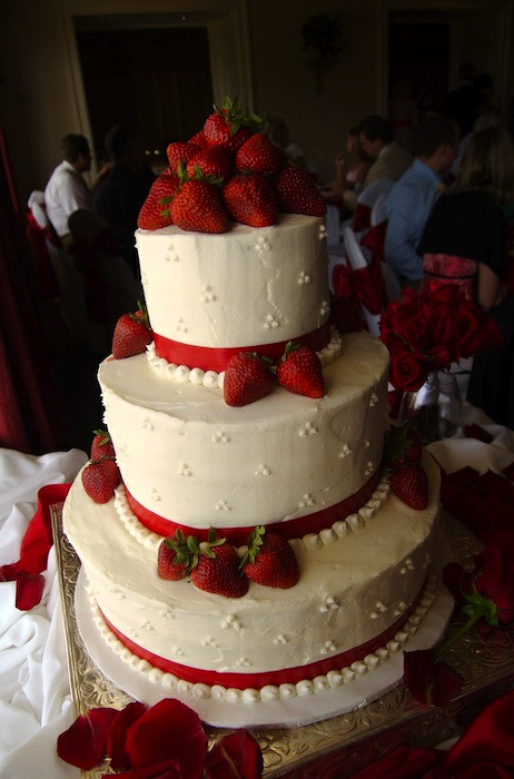 Strawberry Filling For Wedding Cake
 wedding cake with strawberry decor & filling