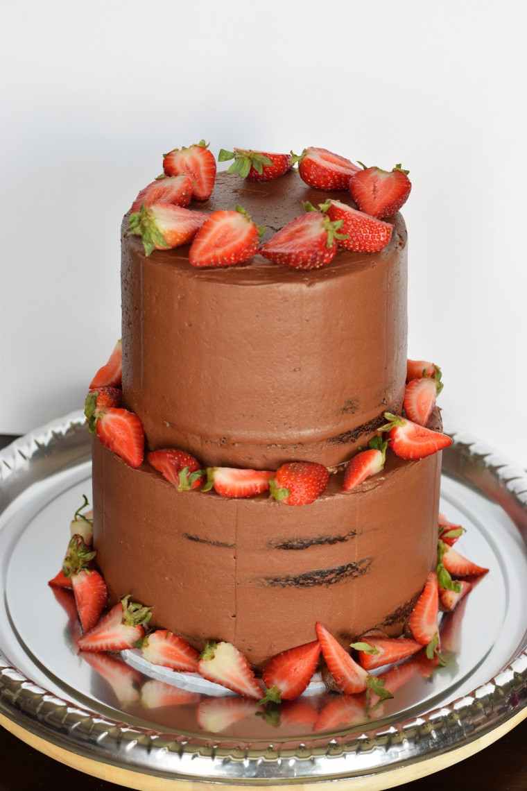 Strawberry Filling For Wedding Cake
 Chocolate Wedding Cake with Strawberry Filling – Bunny Baubles