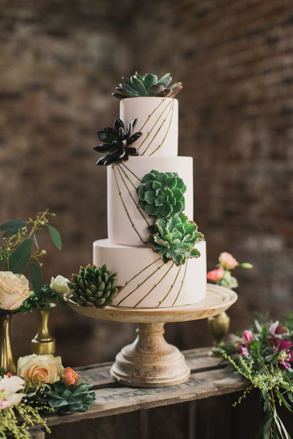 Succulent Wedding Cakes
 20 Succulent Wedding Cake Inspiration That Wow