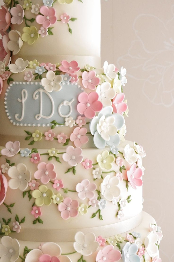 Sugar Flowers For Wedding Cakes
 18 Pastel Wedding Cake Ideas For 2016 Spring