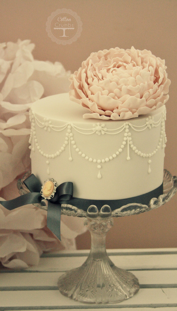 Sugar Flowers For Wedding Cakes
 Wedding Cake Ideas Sugar Flowers Belle The Magazine