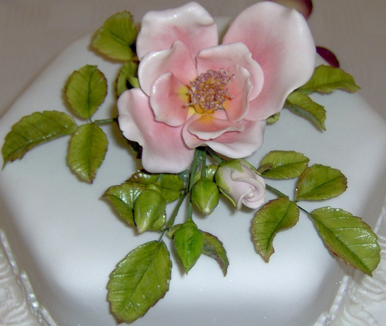 Sugarcraft Flowers For Wedding Cakes
 Sugarcraft Flowers