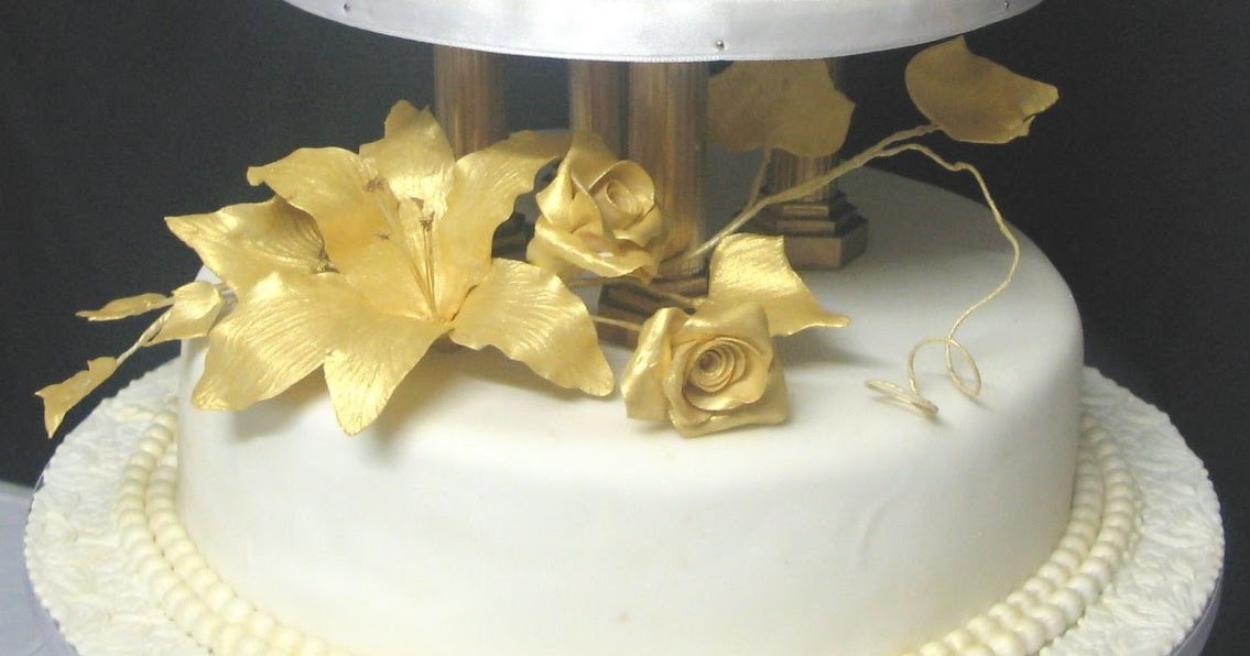 Sugarcraft Flowers For Wedding Cakes
 Sugarcraft by Soni Two Tier Wedding Cake Gold Flowers