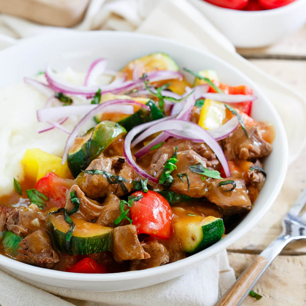 Summer Beef Stew
 Summer Beef Stew Slow Cooker Summer Beef Stew