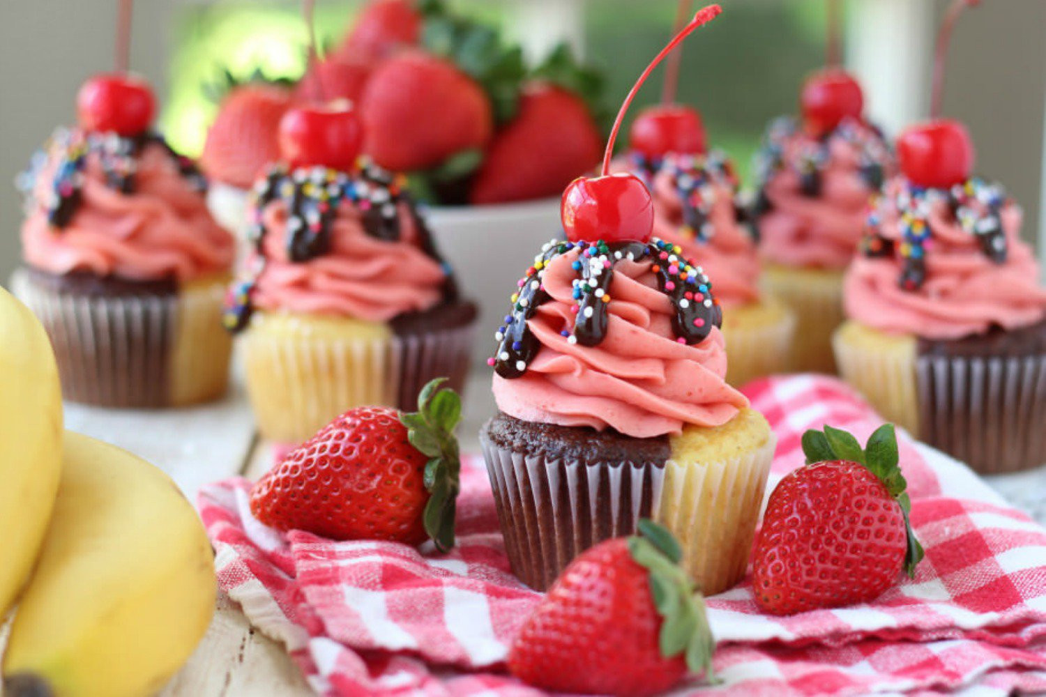 Summer Cupcakes Flavors
 15 Summer Cupcake Recipes