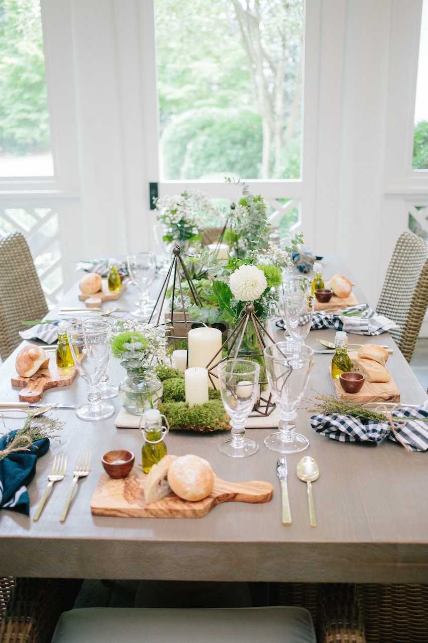 Summer Dinner Parties
 Host an Outdoor Dinner Party Fashionable Hostess