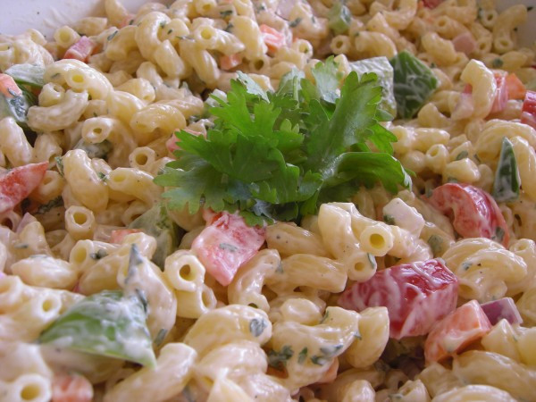 Summer Macaroni Salad
 Simple Summer Macaroni Salad Recipe