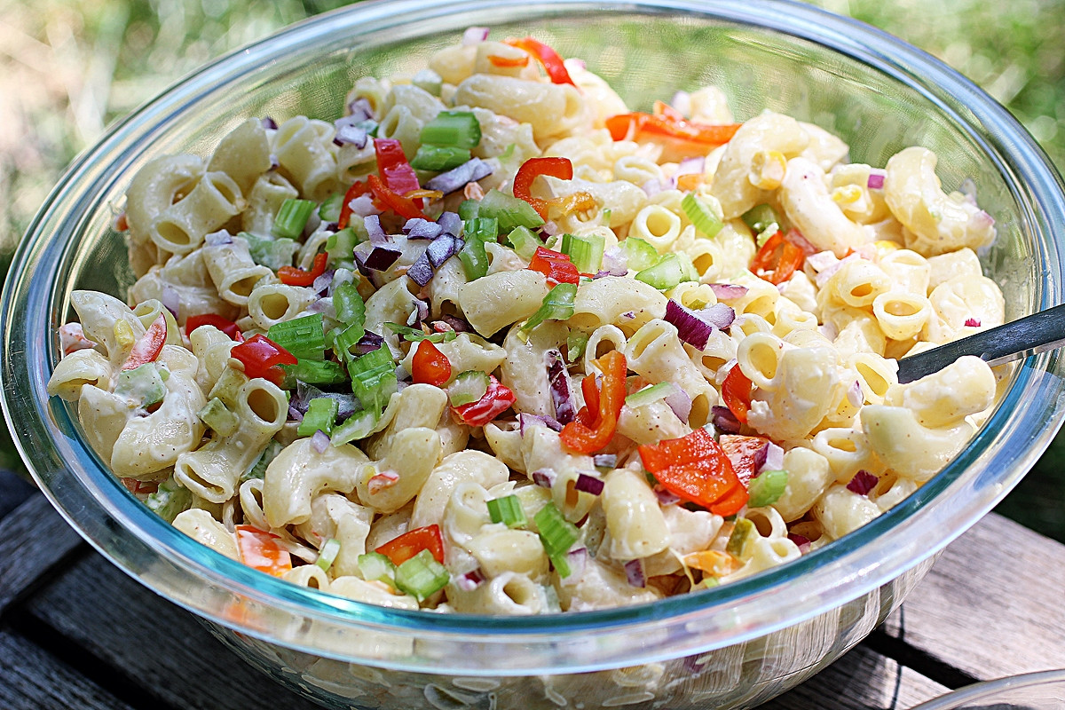 Summer Macaroni Salad
 Simple Summer Macaroni Salad [Vegan] e Green Planet e