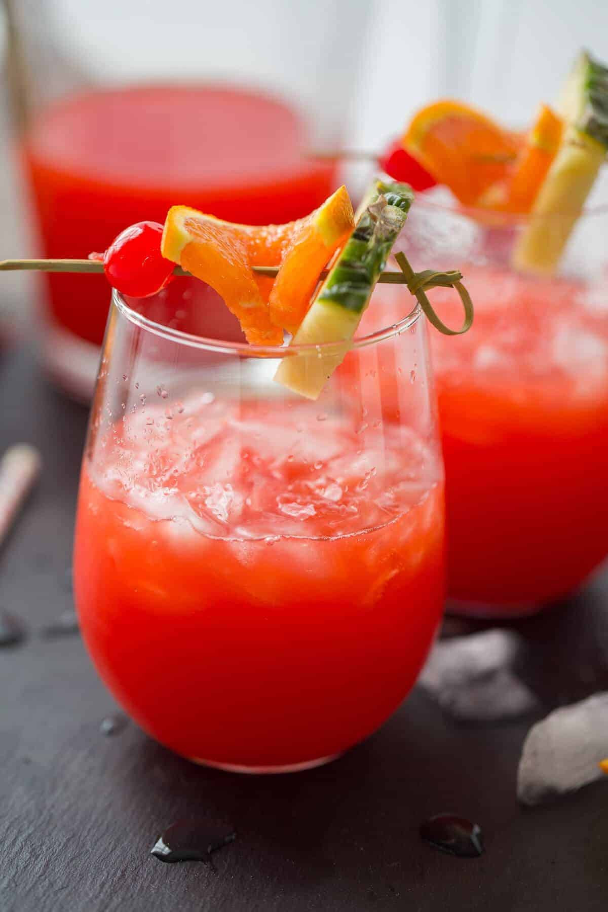 Summer Rum Drinks Easy
 Rum Punch Recipe LemonsforLulu