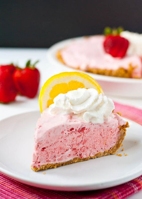 Summer Strawberry Desserts
 Frozen Strawberry Lemonade Pie Recipe