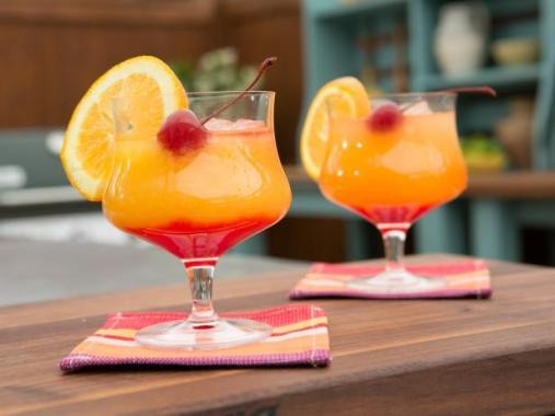 Summer Tequila Drinks
 11 Summer Cocktails To Spice Up Your Summer Kisses for
