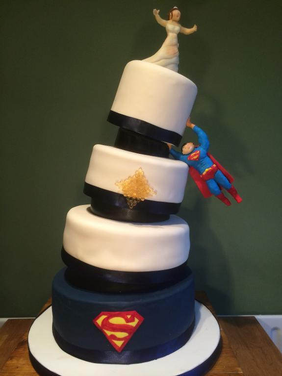 Superman Wedding Cakes
 You have to see Superman Wedding Cake by Egor