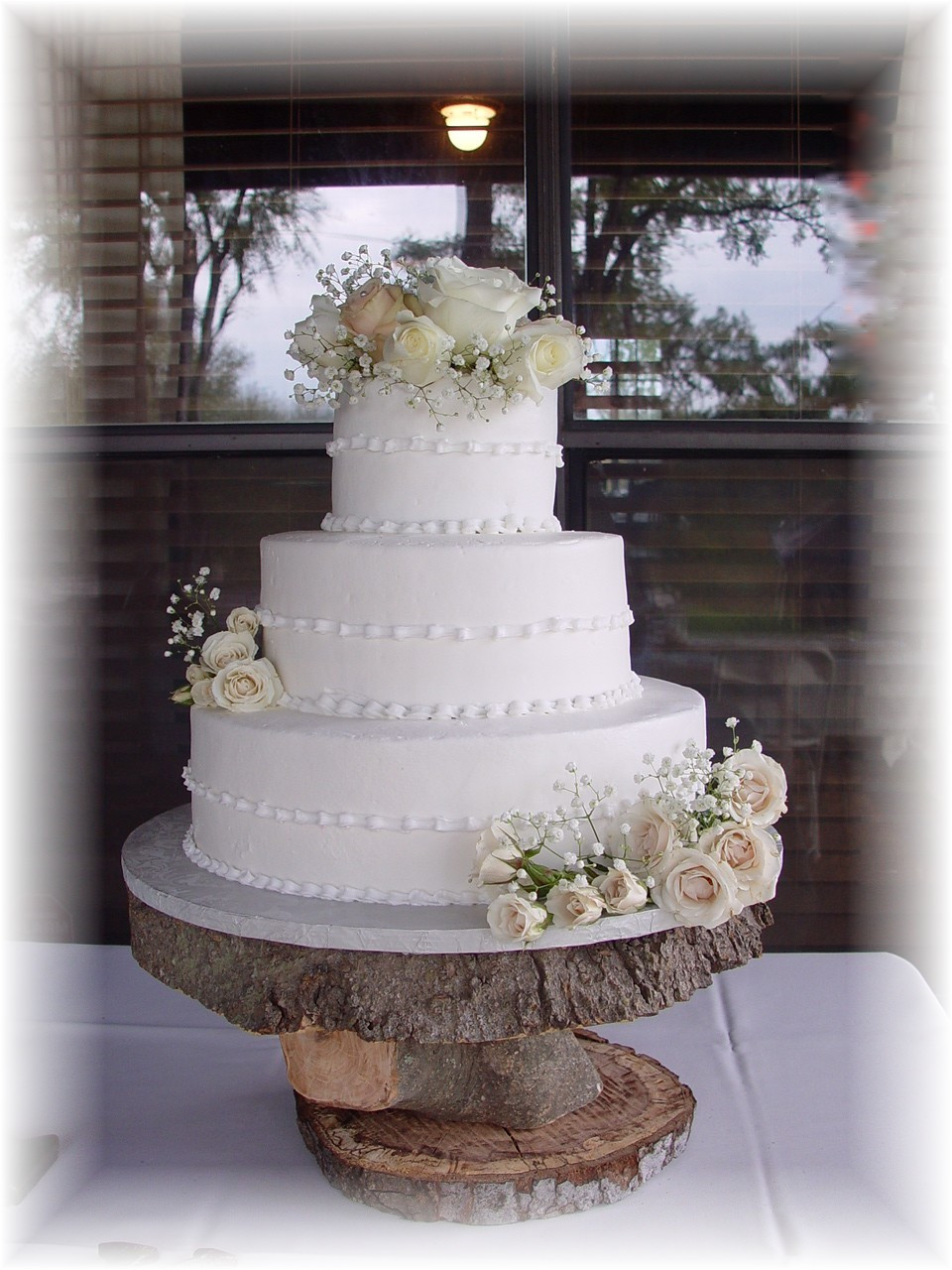 Sweet Delights Wedding Cakes
 Austin Sweet Delights Wedding Cakes