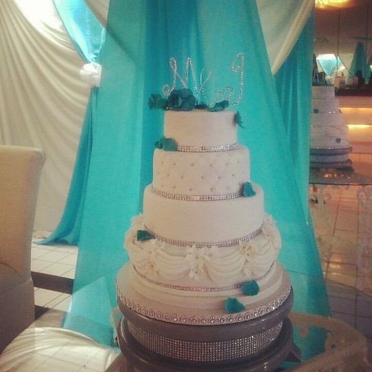 Sweet Delights Wedding Cakes
 Sweet Delights Cakes Wedding Cake Bayamon PR