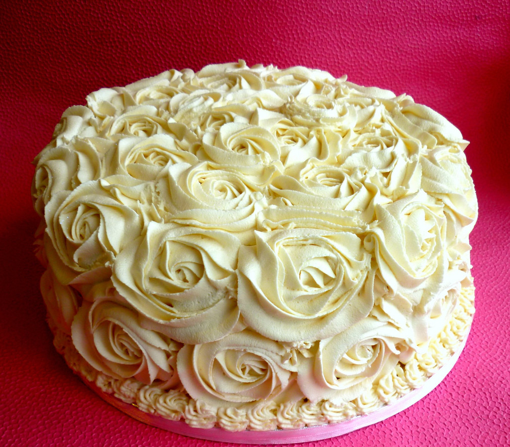 Swirl Wedding Cakes
 Rose swirl wedding cake