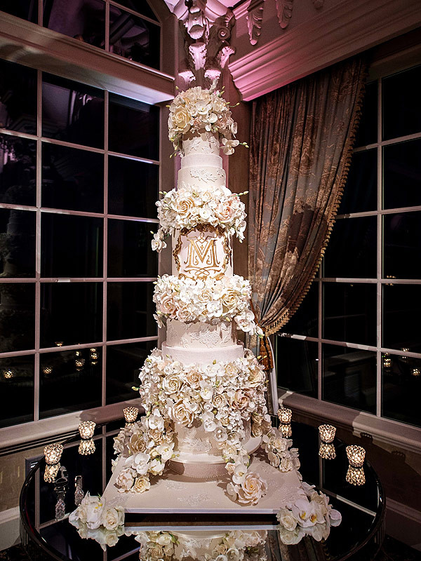 Tall Wedding Cakes
 Tracy Morgan Wedding Cake See the 5 Foot Tall Stunner