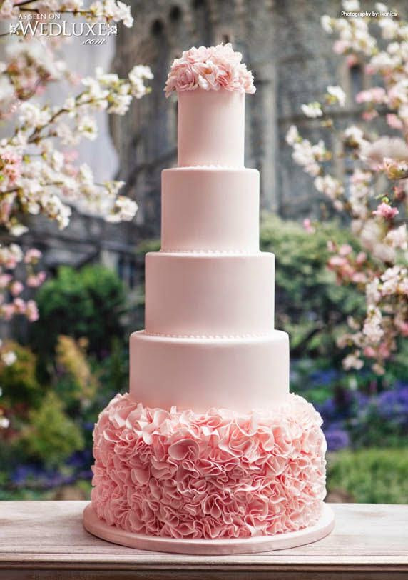 Tall Wedding Cakes the Best Ideas for Wedding Cakes Tall Vs Short Hot Chocolates Blog