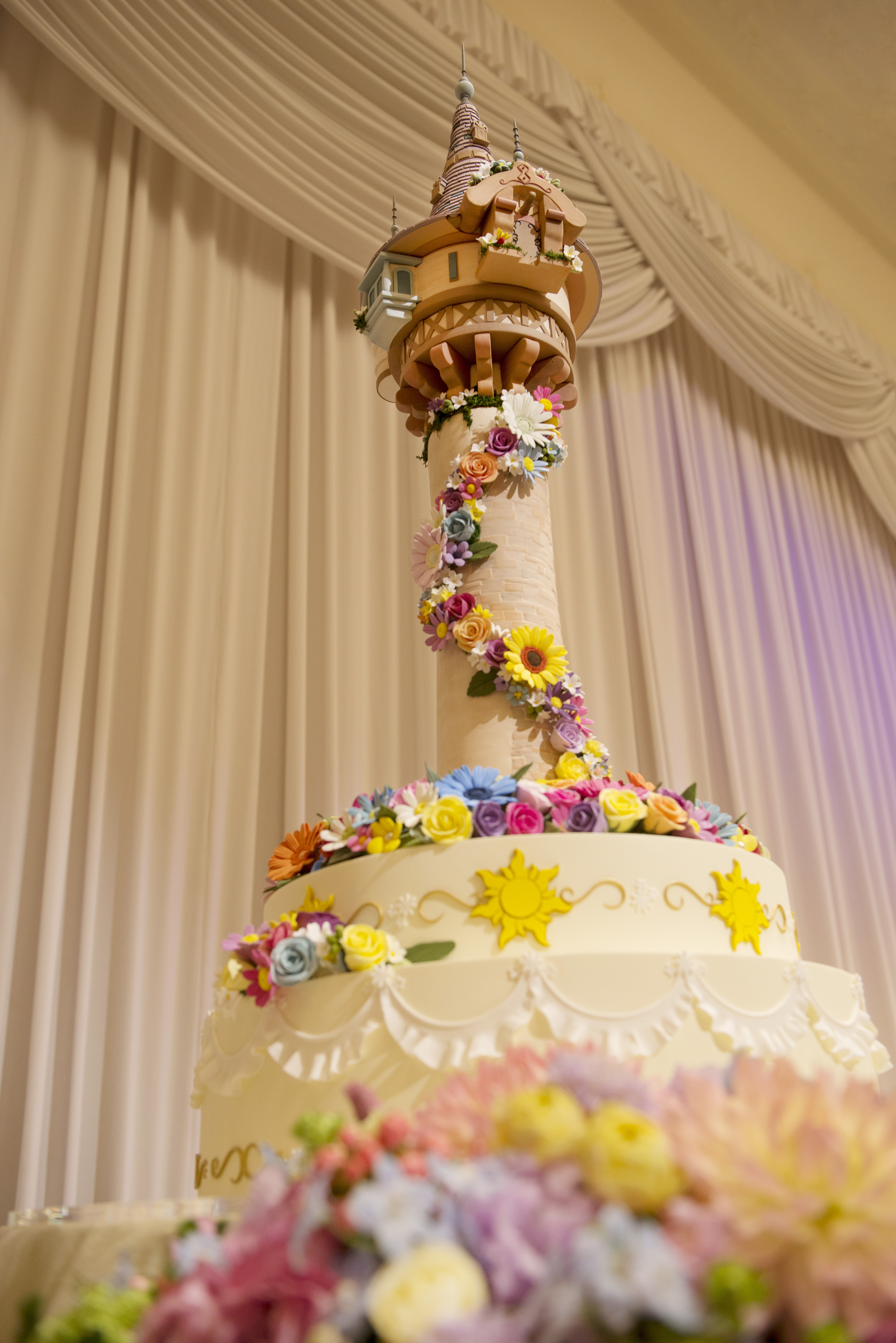 Tangled Wedding Cakes
 Tangled and Frozen Weddings Launch at Tokyo Disney Resort
