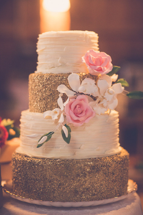 Textured Wedding Cakes
 10 Gorgeous Textured Wedding Cakes