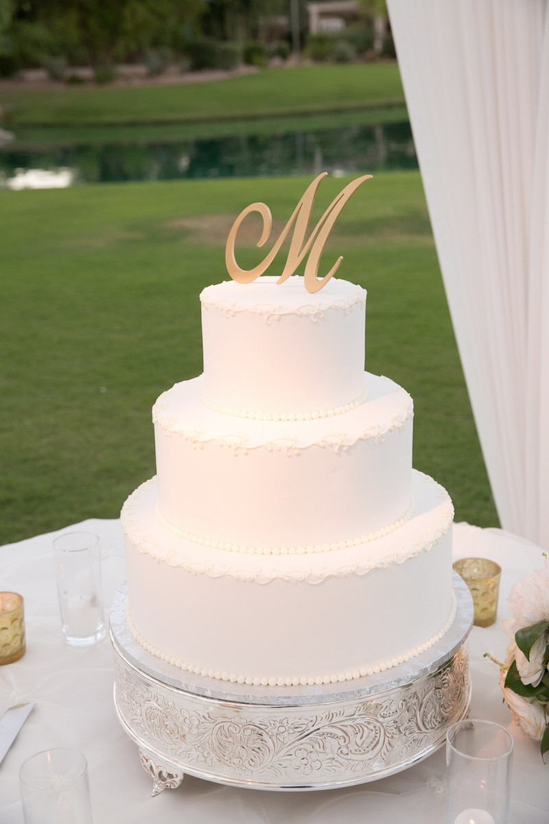 Three Layered Wedding Cakes
 Cakes & Desserts s Round Three Layer Cake Inside