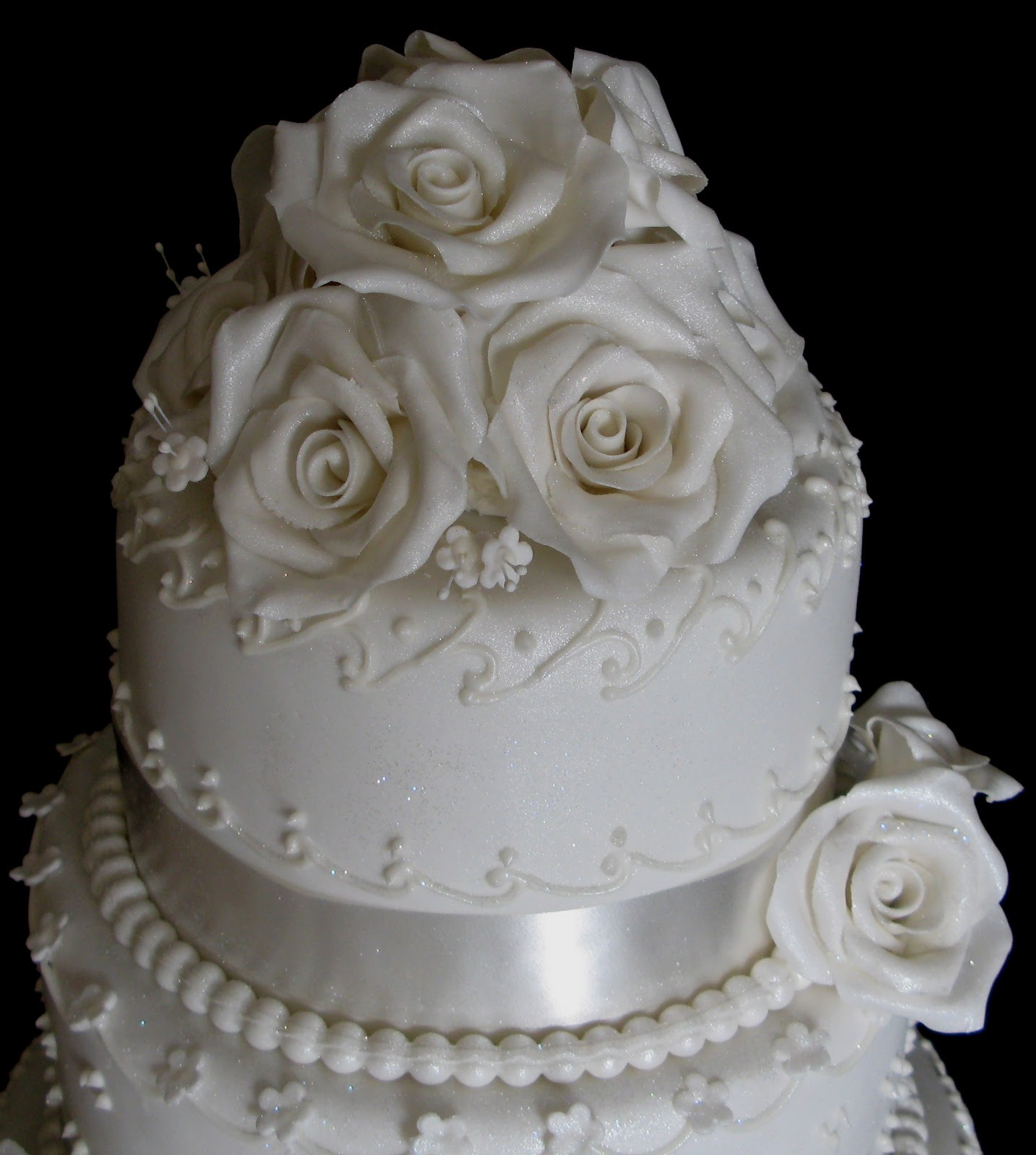 Three Layered Wedding Cakes
 Sugarcraft by Soni Three Layer Wedding Cake White Roses