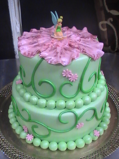 Tinkerbell Wedding Cakes
 Green Birthday and Wedding Cakes Tinkerbell Disney